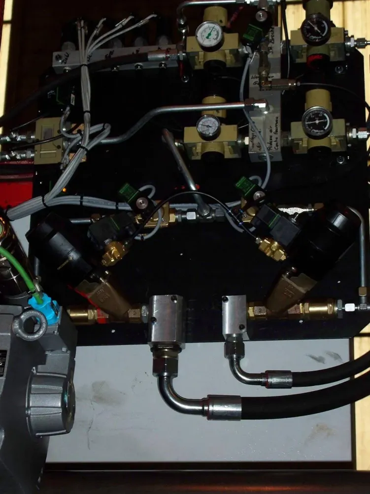 Galerie photo - Services et solutions hydrauliques - OLEOSYSTEMES (7)